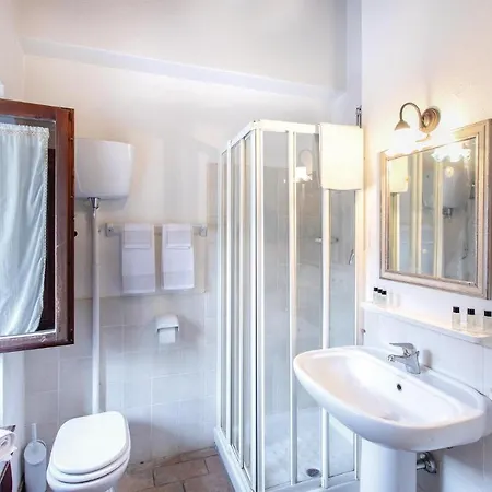 Dostoevskij * Canonica (Umbria)