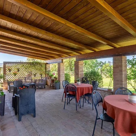 Dostoevskij Apartamento Canonica (Umbria)
